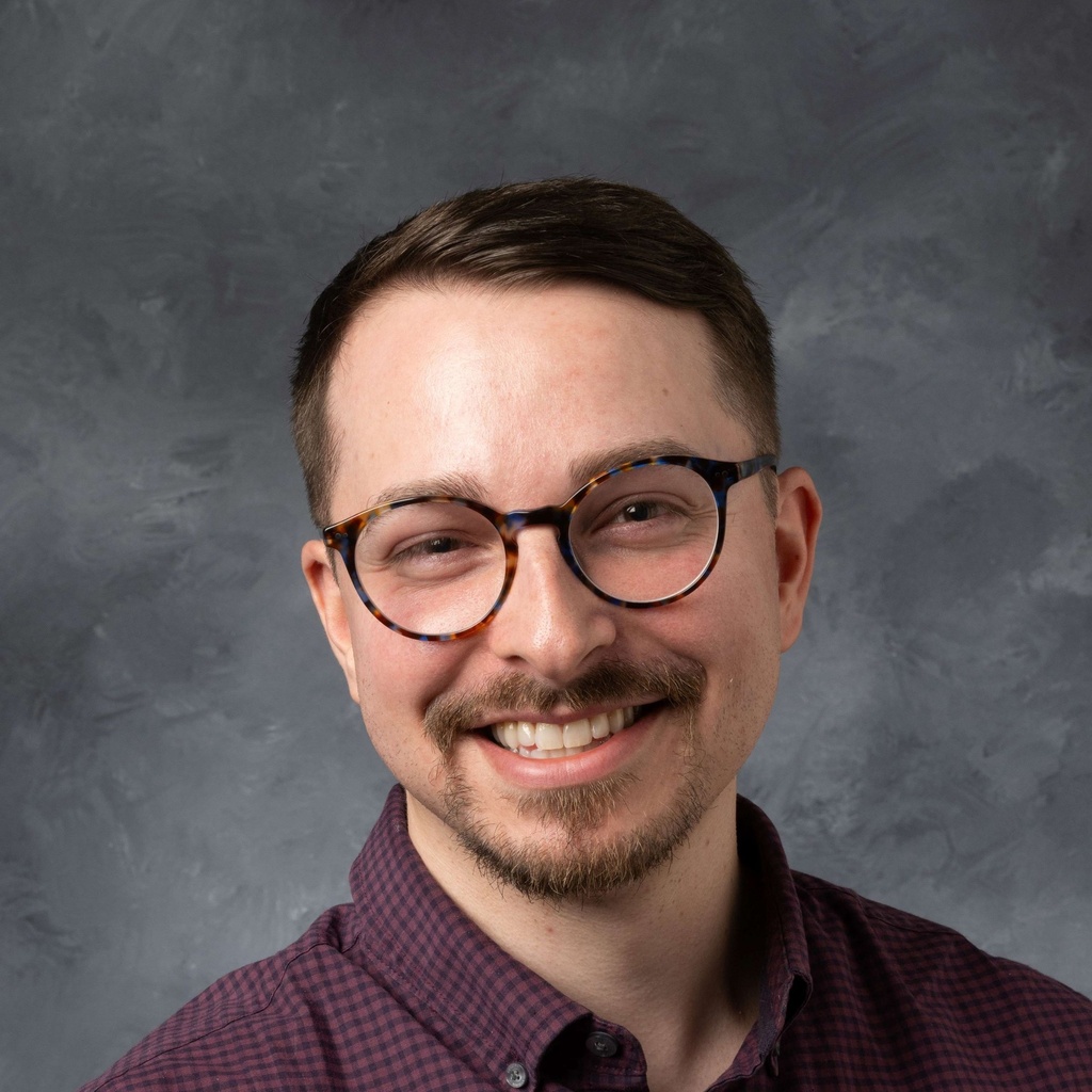 Parker Abbott headshot